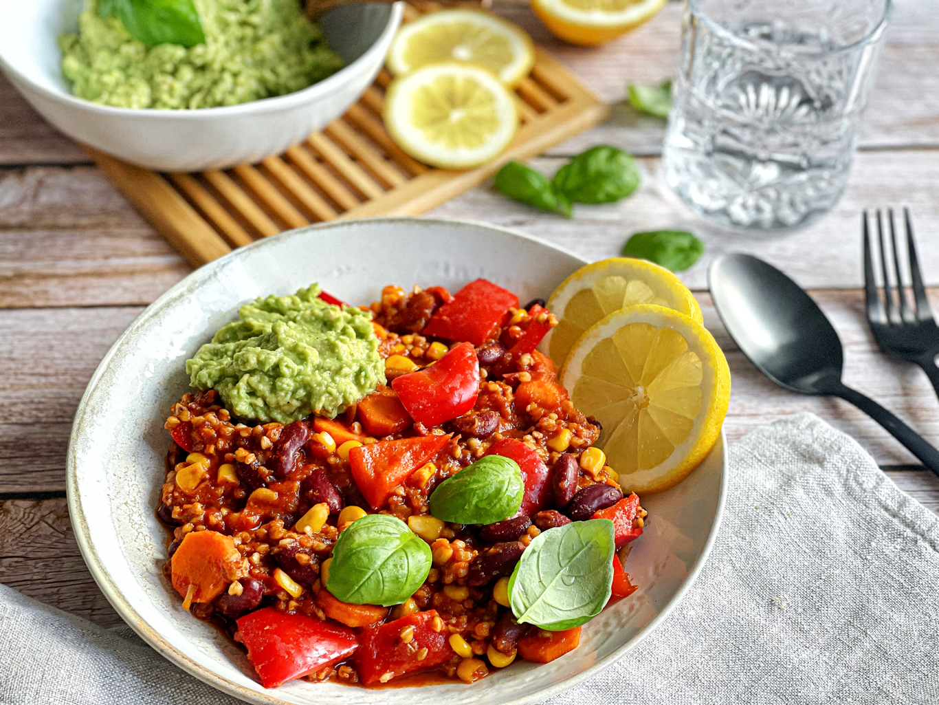 Gefüllte Zucchini - vegan &amp; lecker – Iris Kopocz
